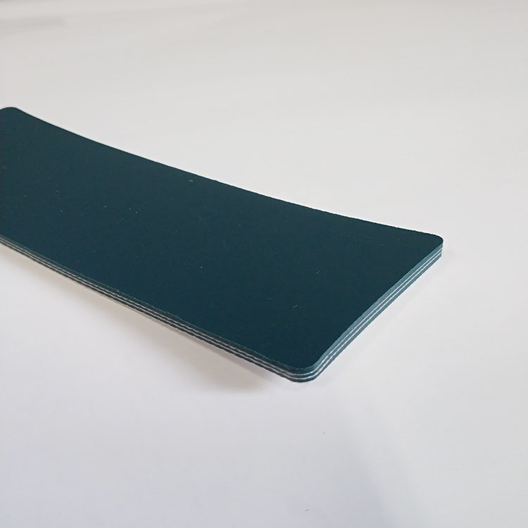Cold-resistant PVC conveyor belt
